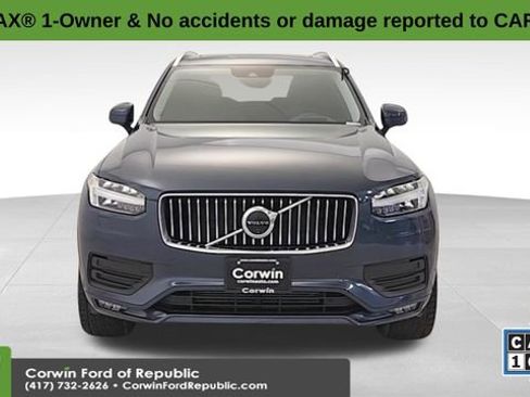 Used 2021 Volvo XC90 T5 Momentum w/ Advanced Package image 2