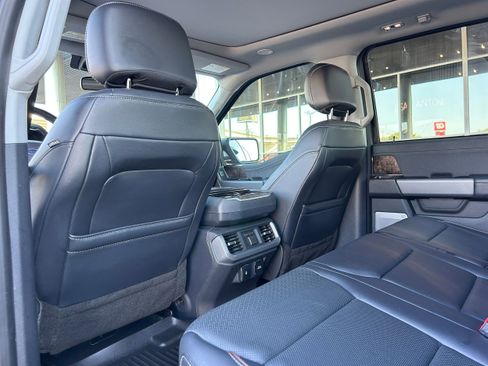 Used 2021 Ford F150 Lariat w/ Equipment Group 502A High image 29