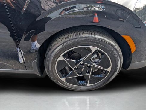 Certified 2023 Kia Soul EX image 29