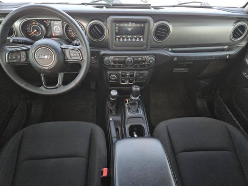 Used 2023 Jeep Wrangler Unlimited Sport AWD/4WD image 10