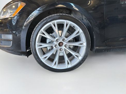 Used 2015 Volkswagen Golf TDI SEL image 11