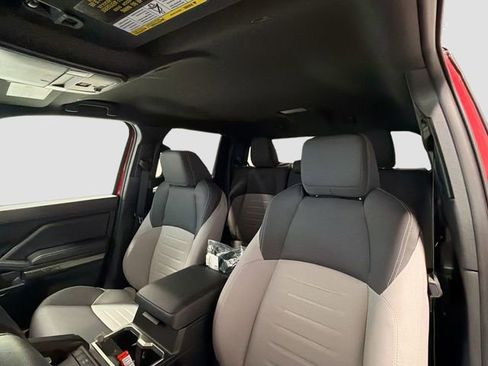 New 2026 Toyota Tacoma TRD Off-Road AWD/4WD image 18