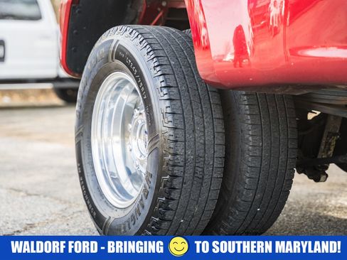 Used 2017 Ford F350 Lariat w/ Chrome Package image 21