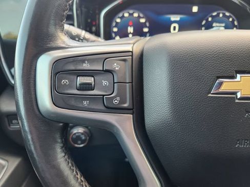 Used 2022 Chevrolet Silverado 1500 LT RWD image 31