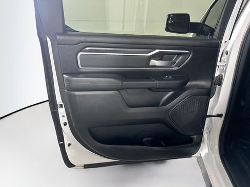 Used 2022 RAM 1500 Big Horn AWD/4WD image 25