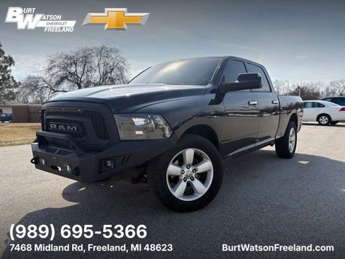 Used 2014 RAM 1500 Classic SLT AWD/4WD image 1