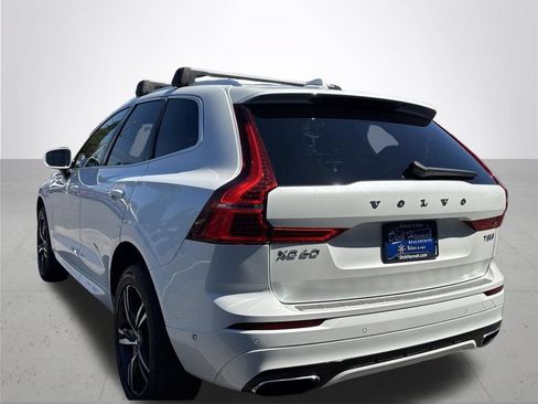 Used 2022 Volvo XC90 T8 Inscription Expression w/ Advanced Package AWD/4WD image 3