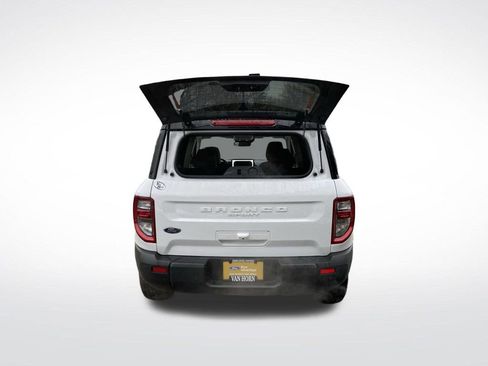 Certified 2025 Ford Bronco Sport Outer Banks w/ Outer Banks Tech Package+ image 18