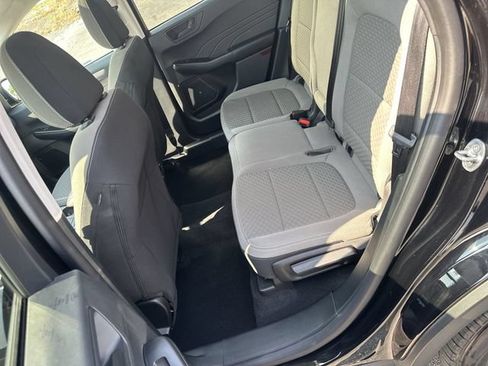 Used 2022 Ford Escape SE w/ SE Sport Appearance Package AWD/4WD image 27