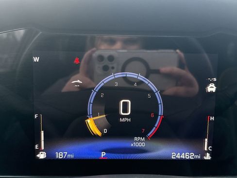 Used 2024 Chevrolet Trax ACTIV w/ Sunroof Package image 15