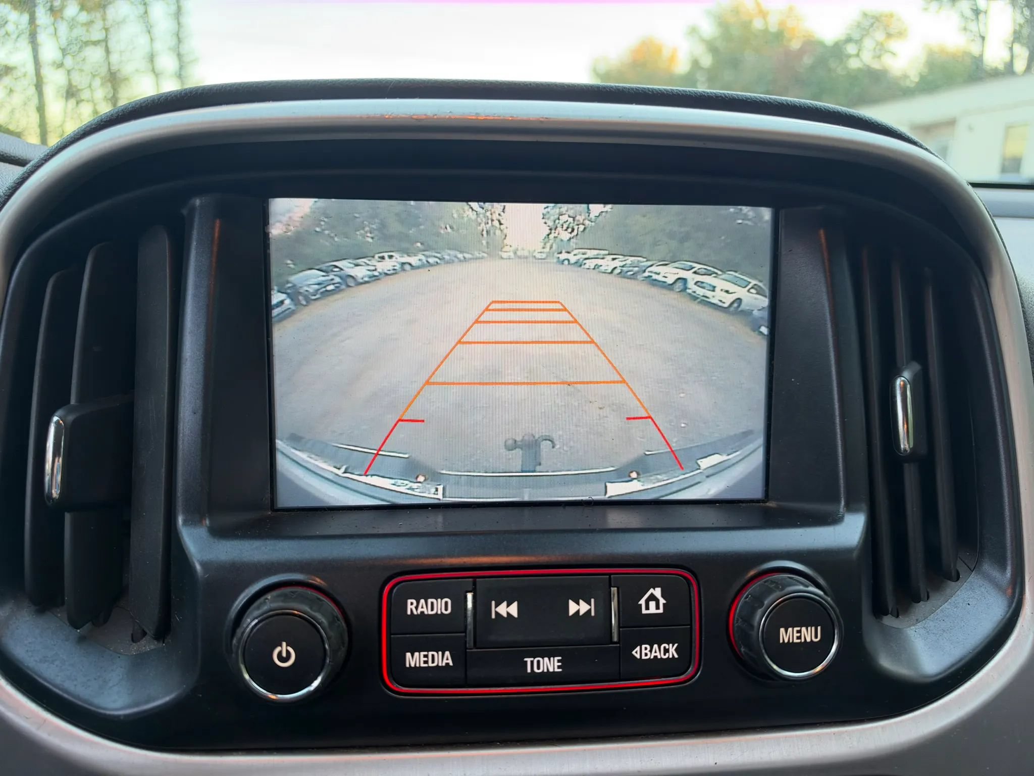 Used 2016 GMC Canyon SLT w/ Driver Alert Package RWD image 14
