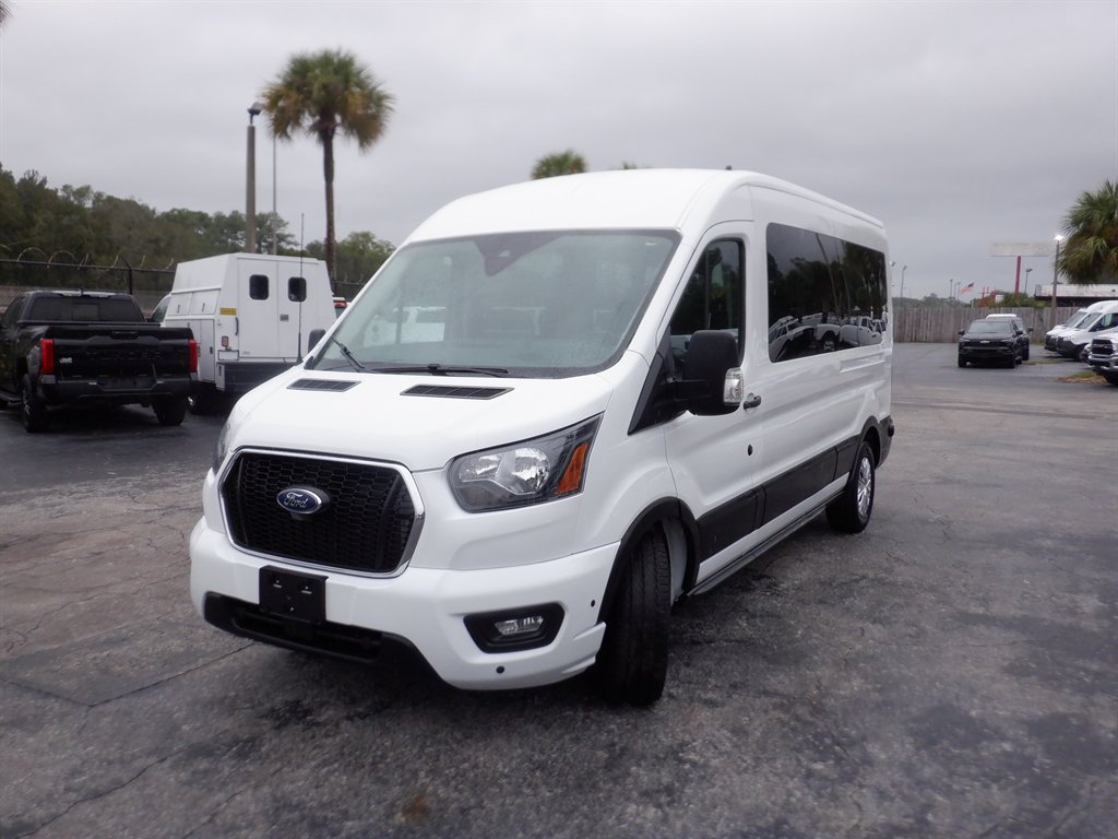 Used 2024 Ford Transit 350 XLT RWD image 25