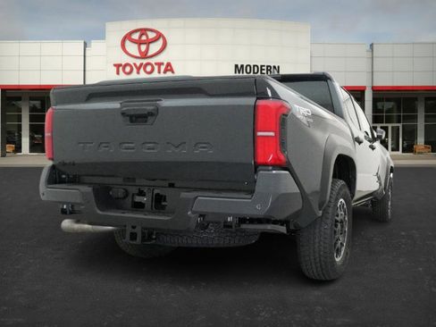 New 2026 Toyota Tacoma TRD Off-Road w/ TRD Off Road Premium Package AWD/4WD image 20
