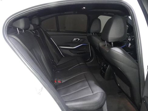 Used 2021 BMW 330i Sedan w/ Convenience Package RWD image 27