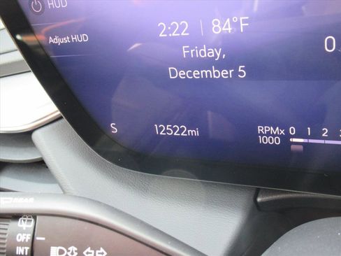 Used 2025 Buick Enclave Avenir w/ Super Cruise Package image 39