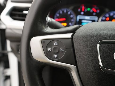 Used 2018 GMC Acadia SLE w/ Driver Alert Package I image 18