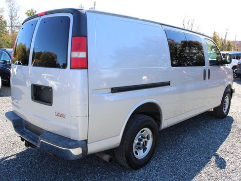 Used 2013 GMC Savana 3500 w/ Power Package image 7