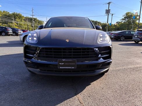 Used 2019 Porsche Macan AWD/4WD image 2