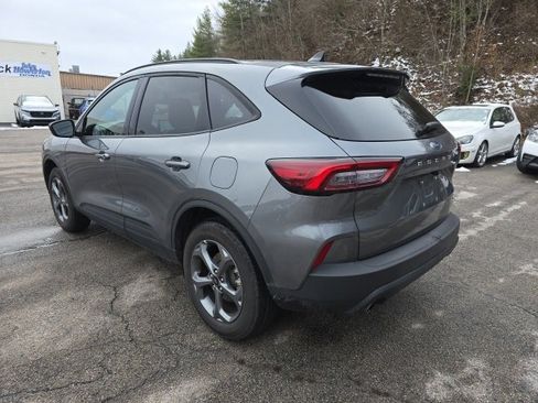 Used 2025 Ford Escape ST-Line image 3