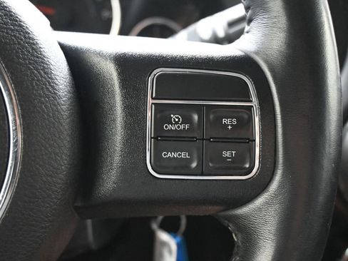 Used 2018 Jeep Wrangler Unlimited Sport S image 19