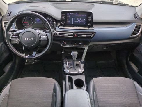 Used 2023 Kia Seltos S image 15