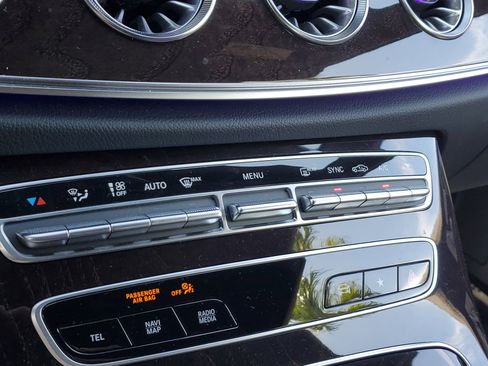 Used 2023 Mercedes-Benz E 53 AMG 4MATIC Cabriolet image 32