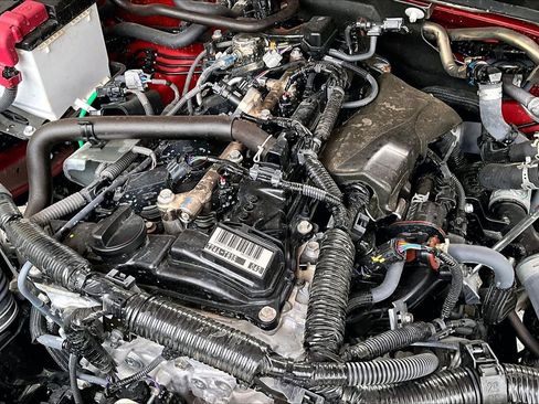 Used 2025 Toyota Tacoma SR5 RWD image 30