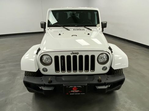 Used 2018 Jeep Wrangler Unlimited Sport AWD/4WD image 6