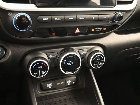 New 2026 Hyundai Venue SEL FWD image 17
