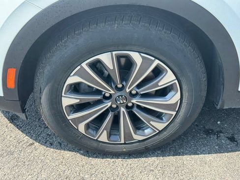 Used 2024 Buick Envision Preferred AWD/4WD image 10