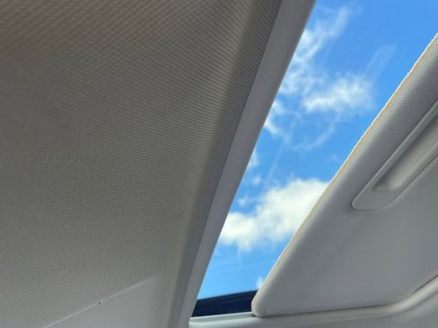 Used 2020 Ford EcoSport SE w/ SE Convenience Package image 13