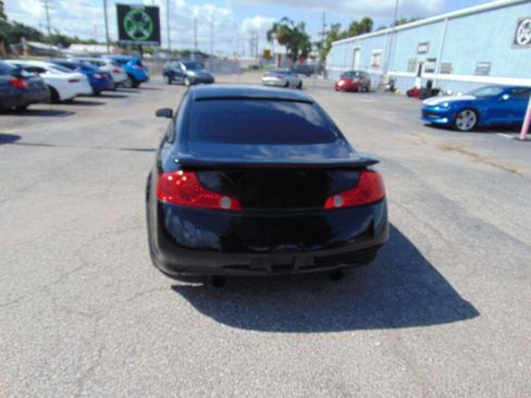 Used 2004 INFINITI G35 Coupe w/ Premium Pkg RWD image 5