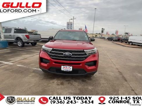 Certified 2022 Ford Explorer XLT RWD image 3