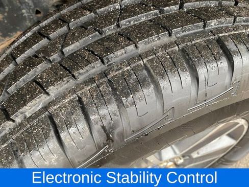 Used 2015 Ford F150 XLT w/ Equipment Group 301A Mid image 21