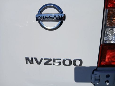 Used 2020 Nissan NV 2500 S RWD image 6