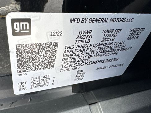 Used 2023 GMC Yukon XL SLT w/ SLT Luxury Package AWD/4WD image 33