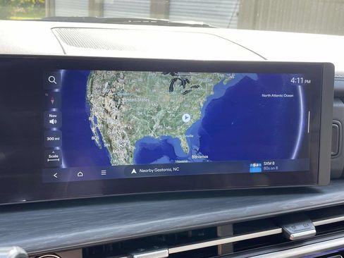 Certified 2025 Hyundai Santa Fe Limited FWD image 29