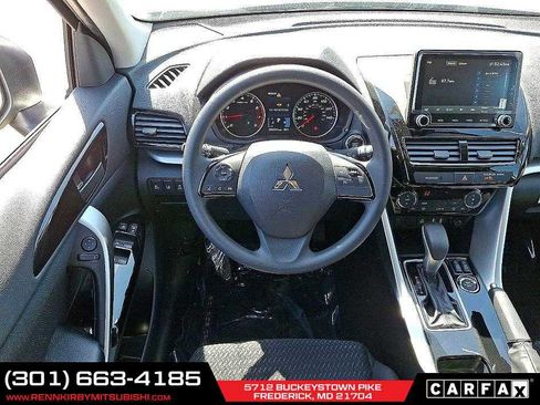 New 2025 Mitsubishi Eclipse Cross LE image 8