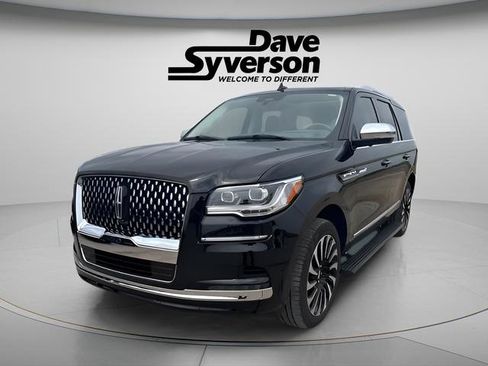 Used 2024 Lincoln Navigator Black Label image 1