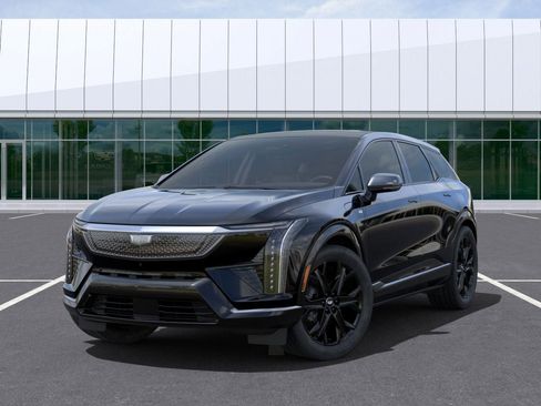 New 2025 Cadillac Optiq Sport 2 w/ LPO, ONYX Package image 30