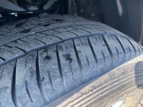 Used 2024 Nissan Armada SV w/ Cargo Package image 29