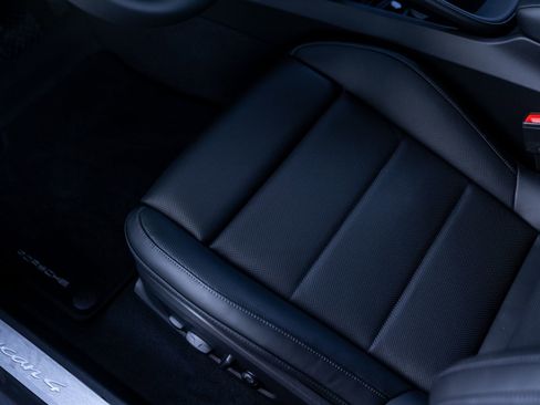 New 2026 Porsche Macan 4 Electric AWD/4WD image 28