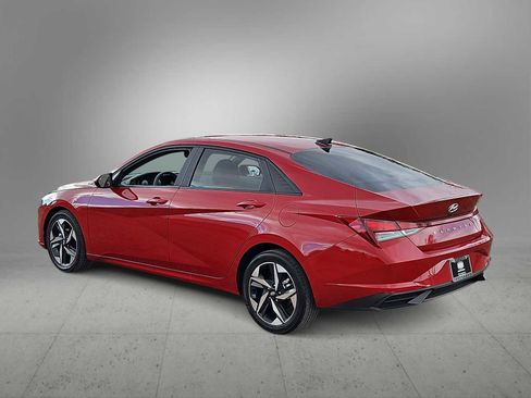 Certified 2023 Hyundai Elantra SEL w/ Convenience Package image 6