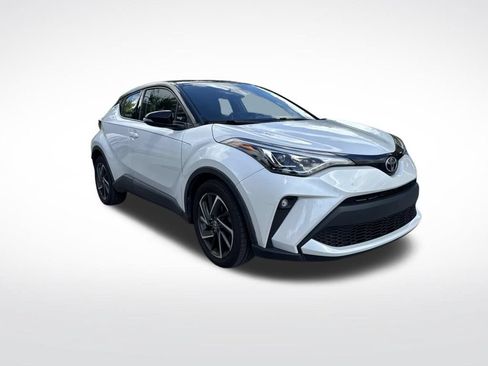 Used 2022 Toyota C-HR Limited FWD image 2