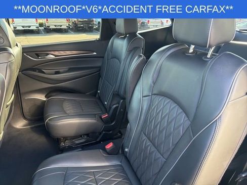 Used 2023 Buick Enclave Avenir w/ Avenir Technology Package image 20