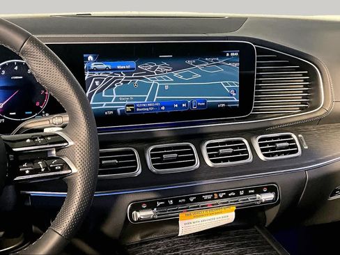 New 2026 Mercedes-Benz GLS 450 4MATIC image 8
