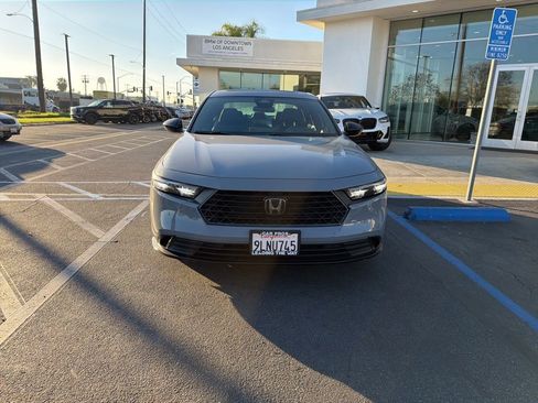 Used 2024 Honda Accord Sport image 8