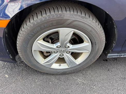 Used 2018 Honda Odyssey EX image 10