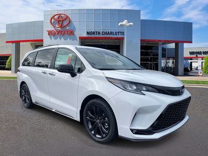 New 2025 Toyota Sienna XSE