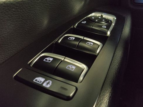 Used 2022 Kia Telluride EX w/ EX Premium Package FWD image 27
